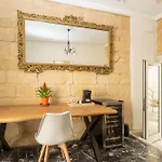 Nocleg ze śniadaniem Victoria Luxury Lizzanello
