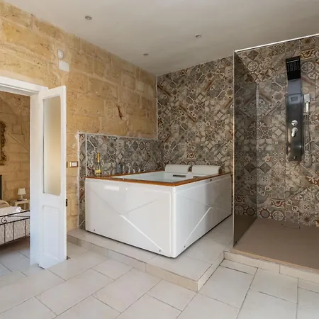 Victoria Luxury *